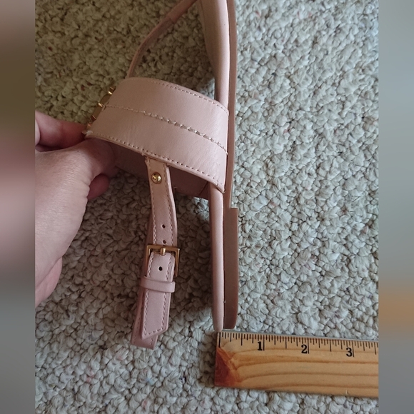 Tory Burch light Pink Everly T-Strap Flat Sandal with golden tone logo size 8.5 - Picture 9 of 12